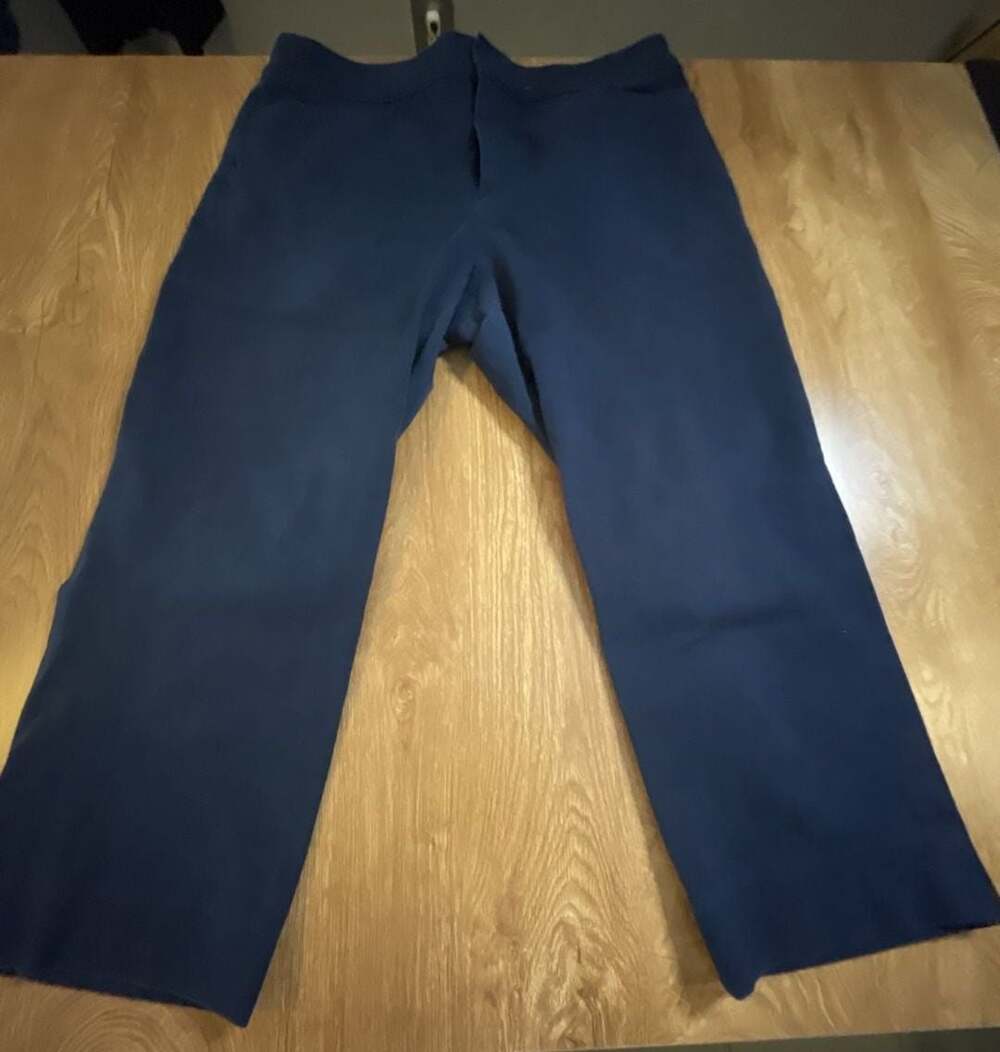 Chaps Women's Navy Blue Stretch Career Tapered Ankle Pants